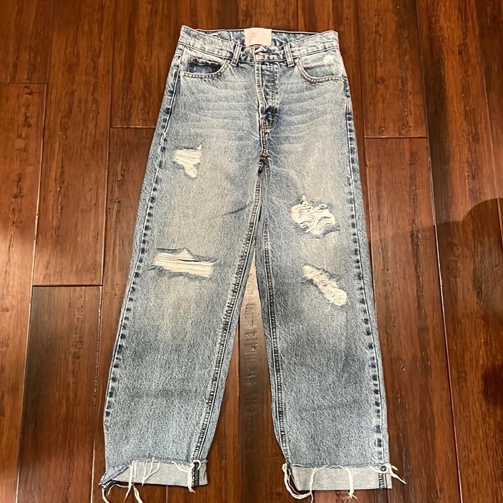 Distressed high rise boyfriend jeans